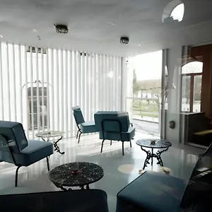 zero-box-lodge-coimbra.hotelscoimbra.com/